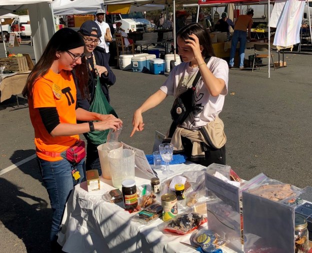 We brought slime (ooblek), dry ice fog and other spooky demos to the Halloween market.